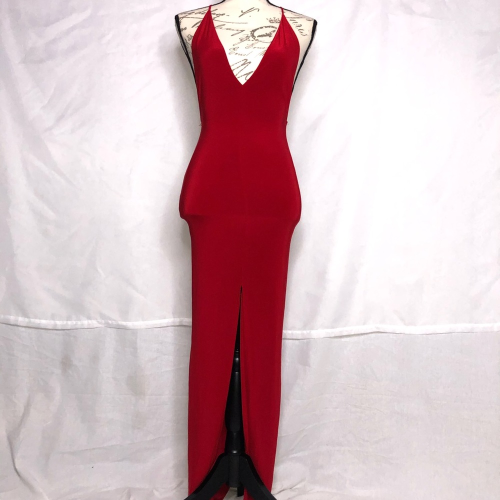 Spaghetti Strap Sleeveless V-Neck Cross Back Evening Ball Gown